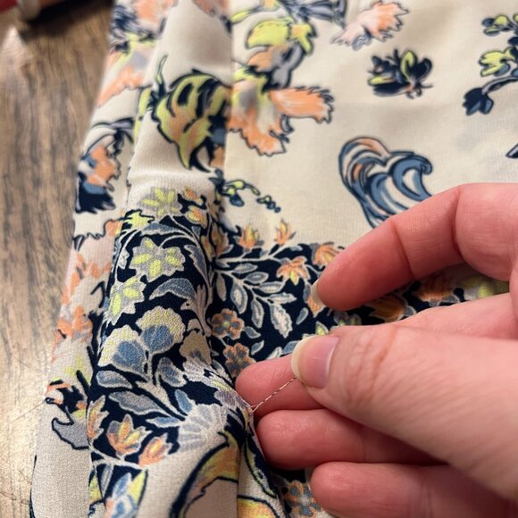 BCBG MAXAZRIA RYEN Medium M Cream Yellow Peach Floral Spring Pants POSH58 - Picture 14 of 16